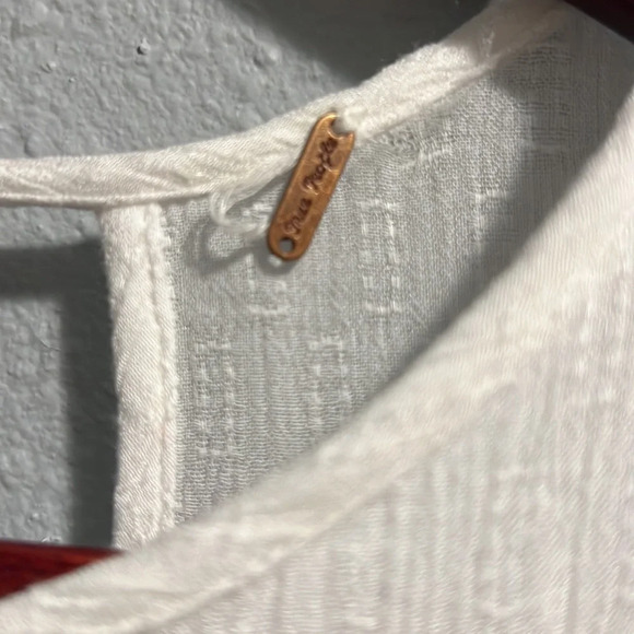 Free People Sunday Brunch embroidered dress. use M - Picture 5 of 8